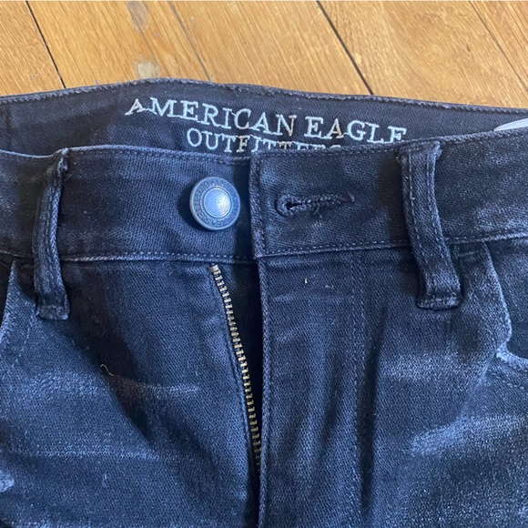 American Eagle Outfitters High-Rise Distressed Jeggings - Picture 2 of 8